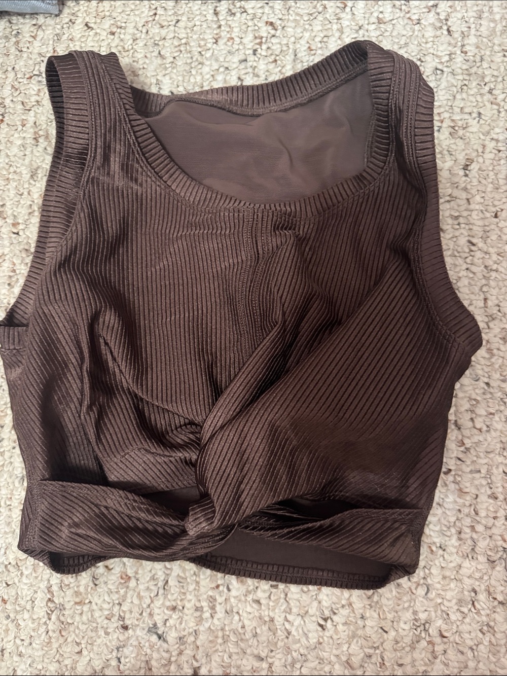 Twist-Front Ribbed cropped workout tank - Chocolate Brown